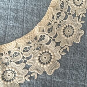 Children’s Belgian lace collar